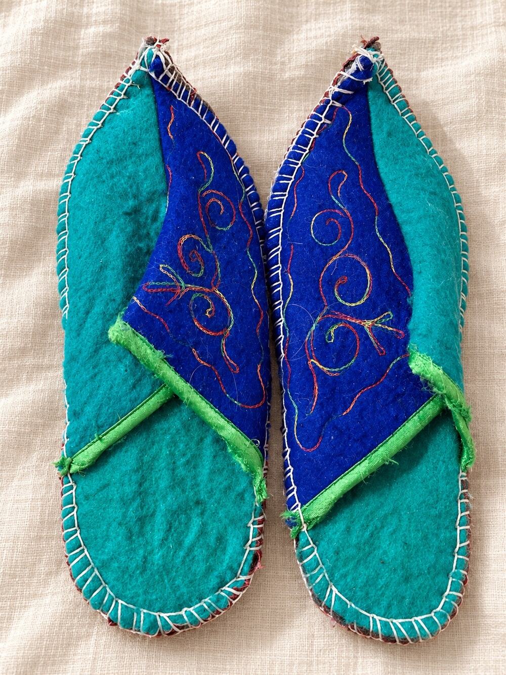Handmade Embroidered Felt Slippers Blue Teal Green Pointed Toe Boho
